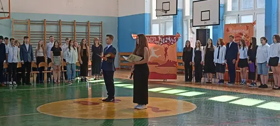 uroczyste zakończenie roku szkolnego 2024-2025 klas ósmych - zdjęcie 6