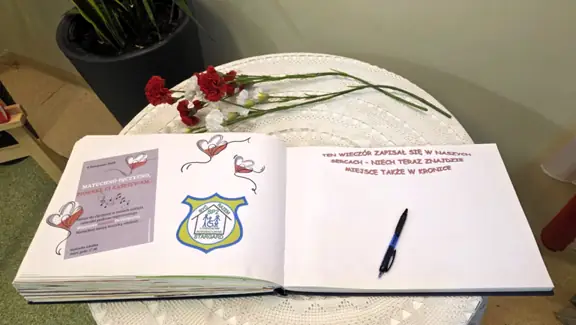 Księga pamiątkowa do wpisów