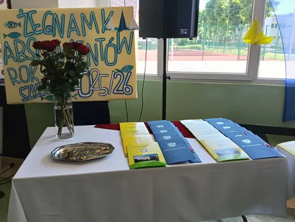 zakonczenie-roku-szkolnego-2025-2026-klas-osmych-zdjecie-1-jpg