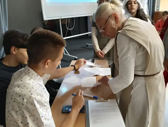 Szkolny Konkurs Historyczny dla kl. V-VI - zdjęcie 15