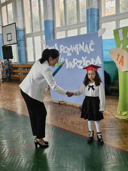 Uroczyste ślubowanie klas pierwszych -zdęcie 3