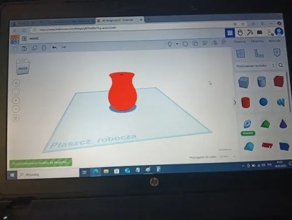 projekt modelu 3D dzbana w Tinercad