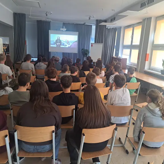 Prezentacja o cyberbezpieczeństwie - zdjęcie 8