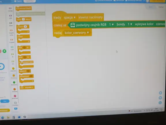 wykrywanie-danego-koloru-w-mblock-jpg