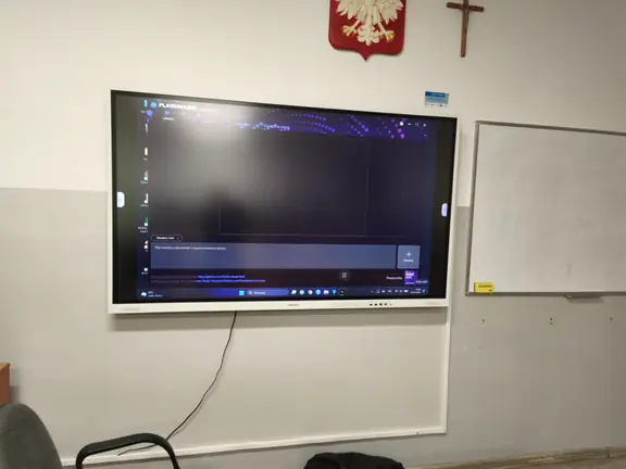 interfejs-programu-ai-playground-jpg