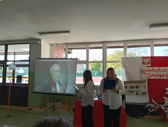 3 maja - prelekcje dla społeczności uczniowskiej - 13
