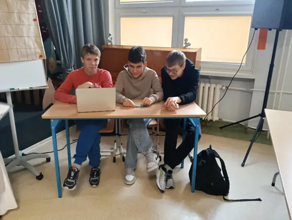 Szkolny Konkurs Historyczny dla kl. V-VI - zdjęcie 10