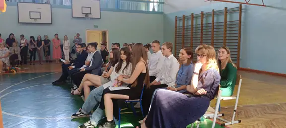 uroczyste zakończenie roku szkolnego 2024-2025 klas ósmych - zdjęcie 8