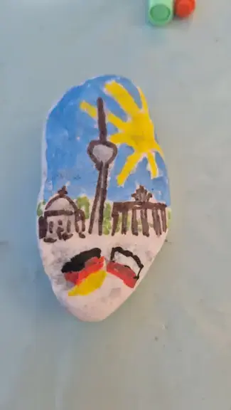 przykładowy kamień z obrazkiem Berlina