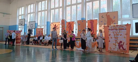 uroczyste zakończenie roku szkolnego 2024-2025 klas ósmych - zdjęcie 13