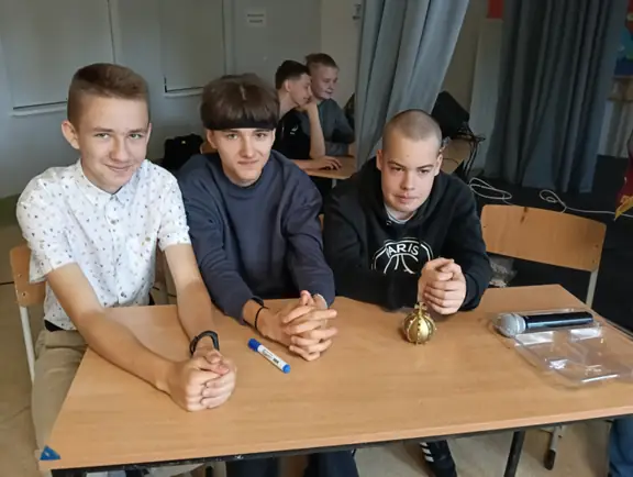 Szkolny Konkurs Historyczny dla kl. V-VI - zjdjęcie 9