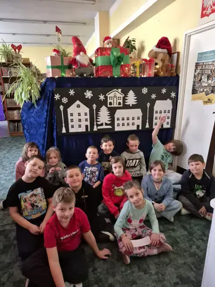 pamiatkowe-zdjecie-klasy-iia-w-escape-roomie--jpg