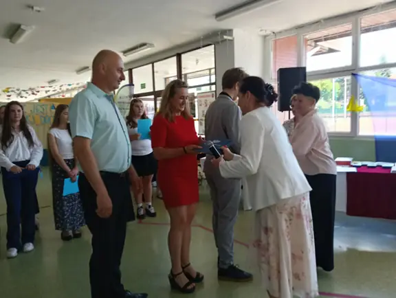 zakonczenie-roku-szkolnego-2025-2026-klas-osmych-zdjecie-32-jpg