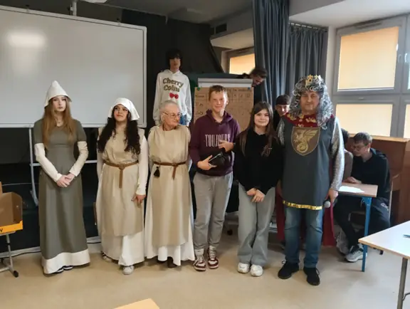 Szkolny Konkurs Historyczny dla kl. V-VI - zdjęcie 37