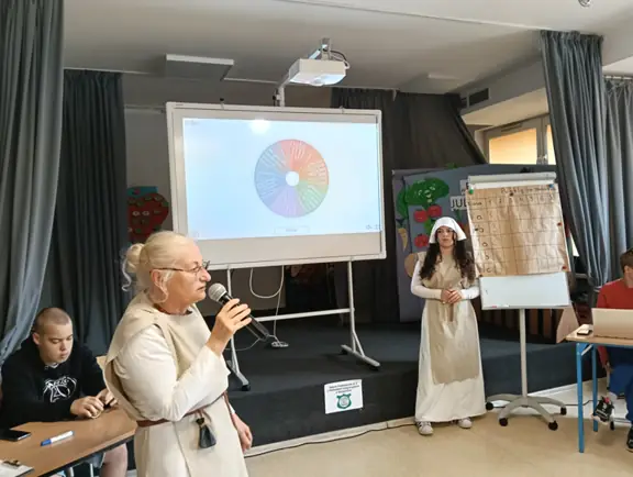 Szkolny Konkurs Historyczny dla kl. V-VI - zdjęcie 17