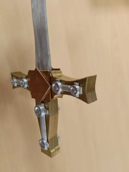 rekojesc-miecza-widok-z-boku-jpg