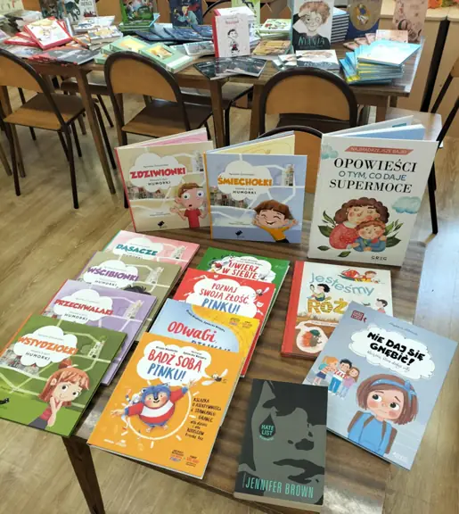 Nowe książki wspomagające i pomagające w rozwiązywaniu różnych problemów.