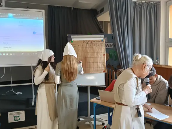 Szkolny Konkurs Historyczny dla kl. V-VI - zdjęcie 16