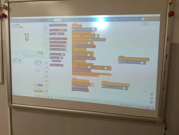 aplikacja-w-mblock-do-sterowania-diodami-rgb-jpg