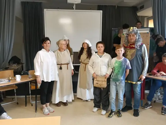 Szkolny Konkurs Historyczny dla kl. V-VI - zdjęcie 38