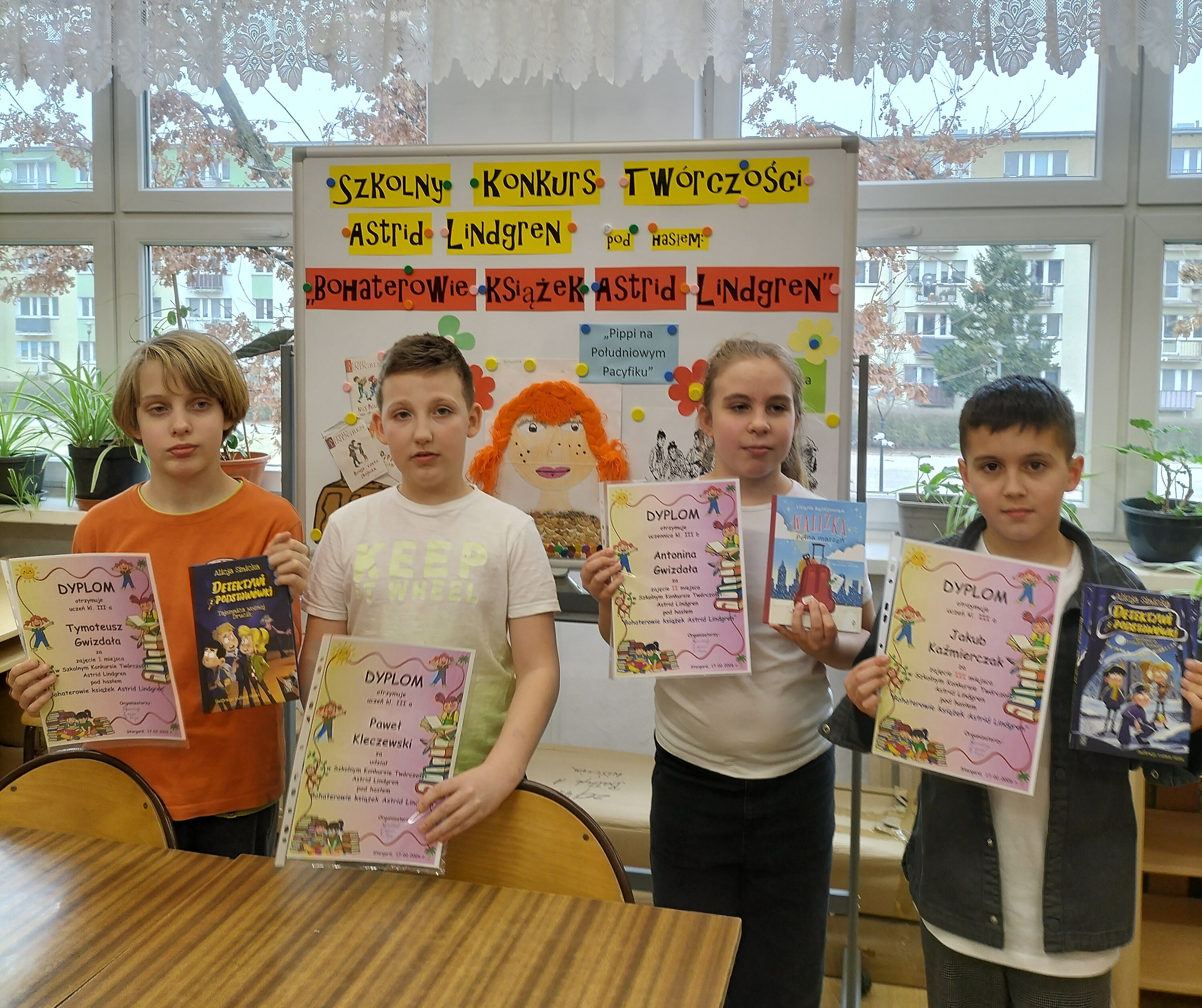 uczestnicy-szkolnego-konkursu-tworczosci-astrid-lindgren-jpg