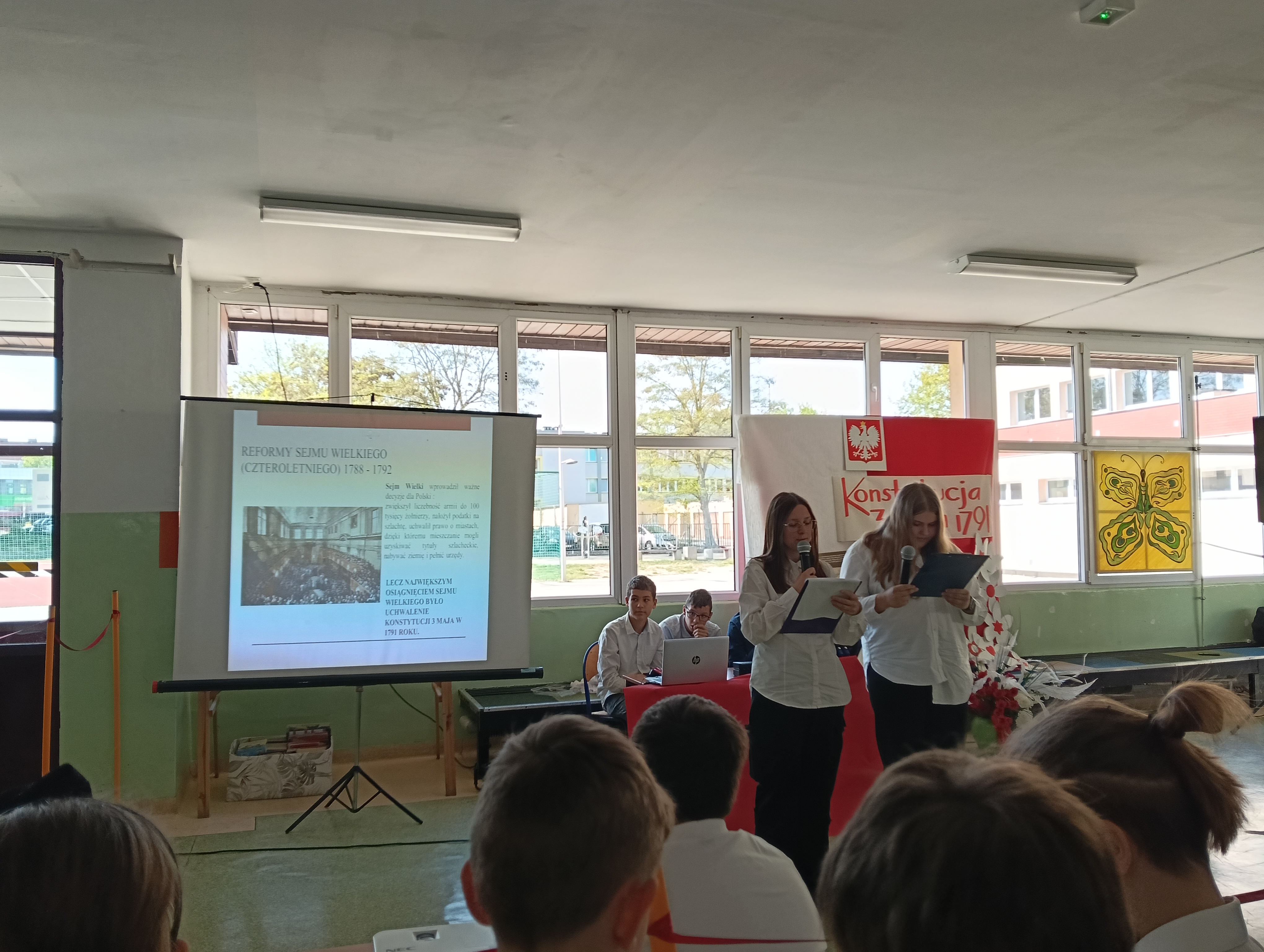 3 maja - prelekcje dla społeczności uczniowskiej - 16